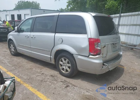 2012 Chrysler Town & Country Touring from USA, damaged, VIN 2C4RC1BG8CR116779